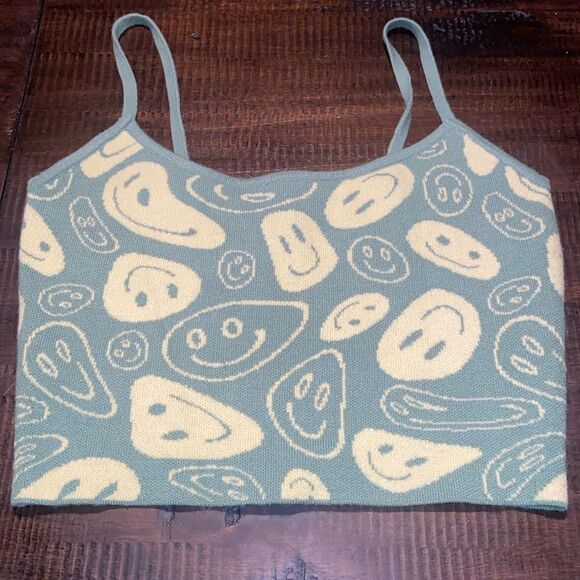 Smiley Face Patterned Crop Top green and yellow Pacsun size small - Picture 1 of 5